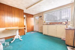 Basement Utility Room - click for photo gallery